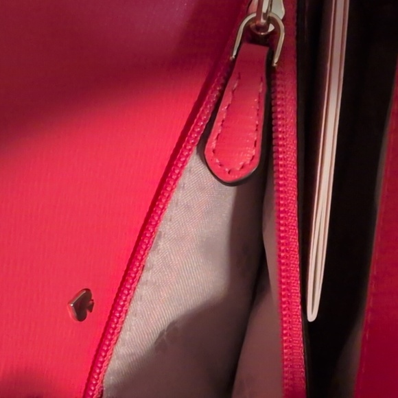 Coral Pink Kate Spade Spencer Polka Dots Crossbody Wallet on Gold Chain NWT - Picture 8 of 10